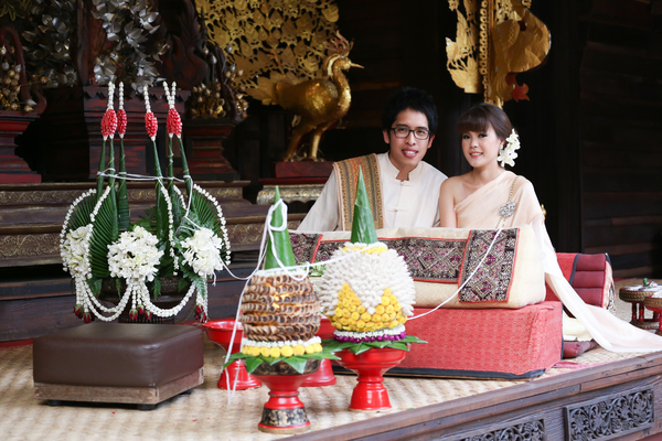 Buddhistiska bröllopsritualer